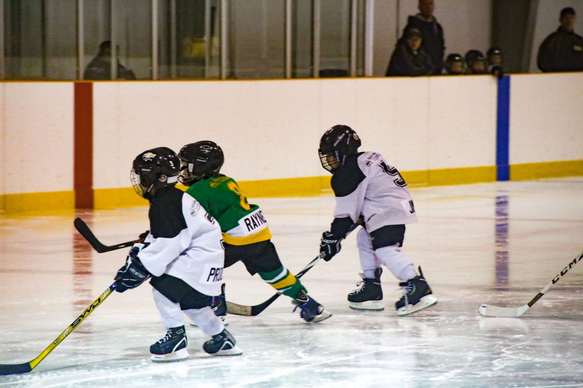 Reduced ice surface makes kids' hockey more inclusive - The Gauntlet
