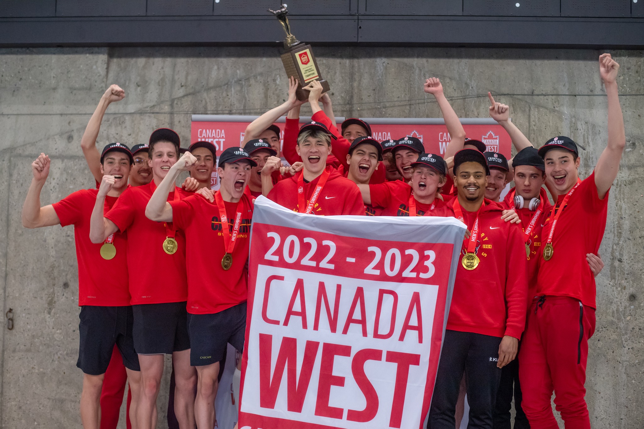 Dinos men’s swimming team Canada West Champions The Gauntlet